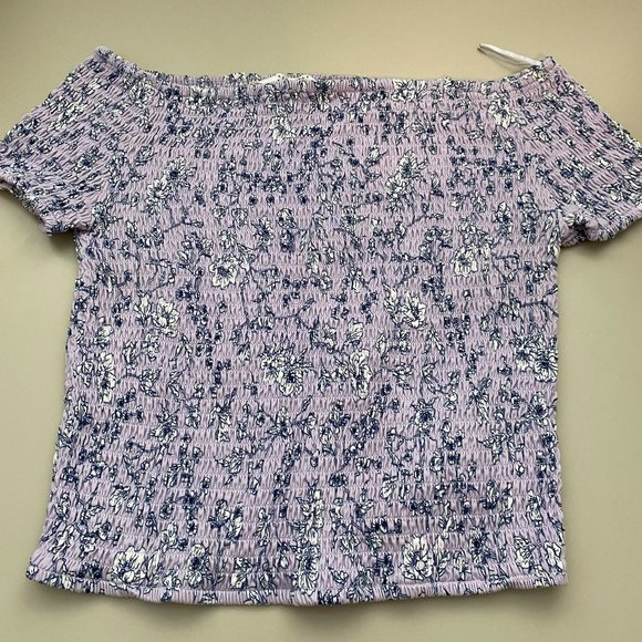 Off-Shoulder Ruched Crop Top in Lavender - Picture 1 of 2